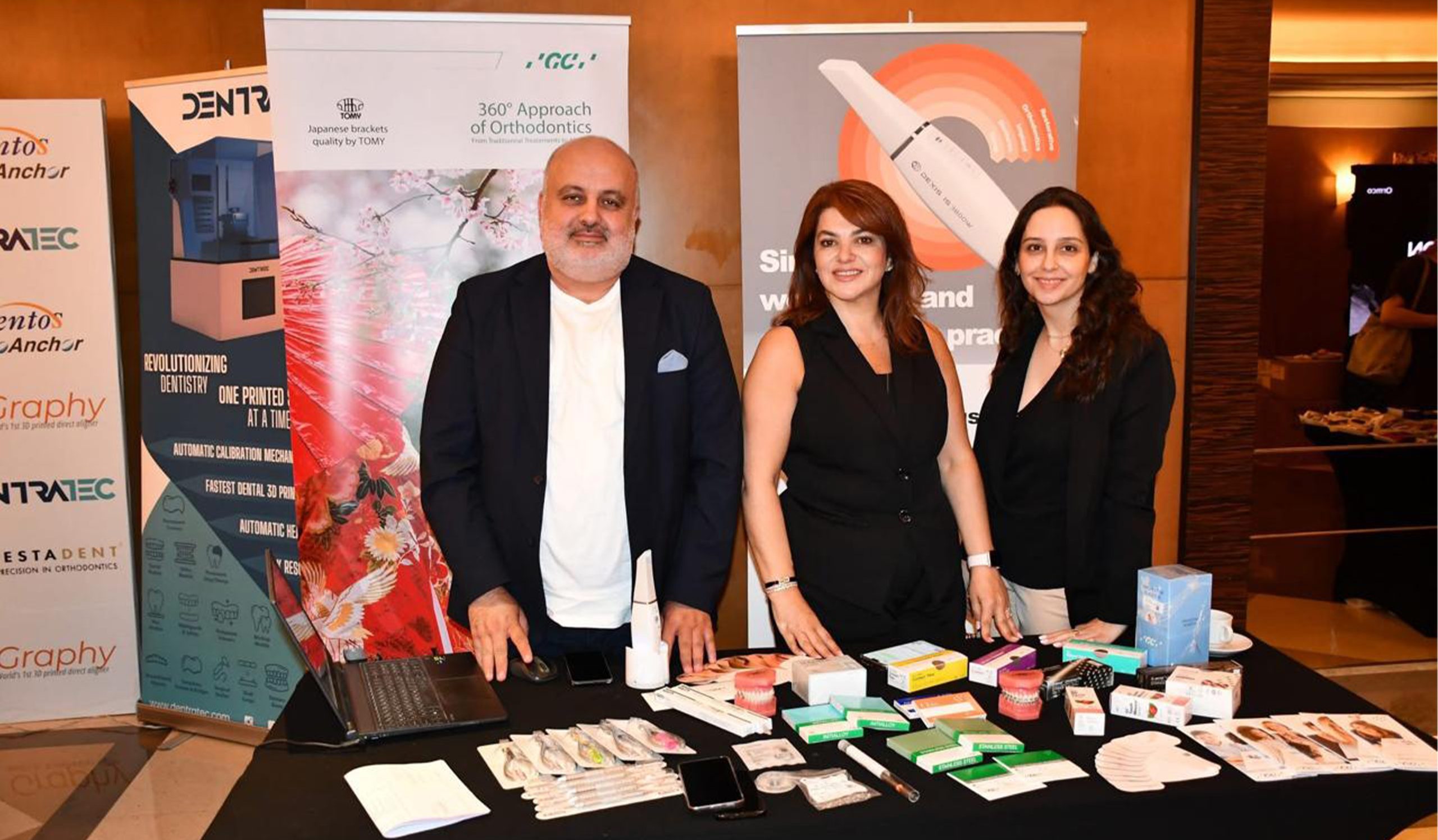 The 21st Annual Meeting: Facing treatment challenges in orthodontics.